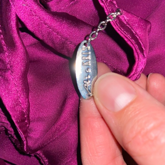 Two different shirts come with this offer - Picture 4 of 4